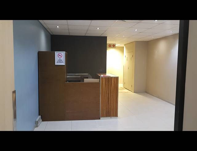 664M² OFFICE TO LET IN TYGER VALLEY
